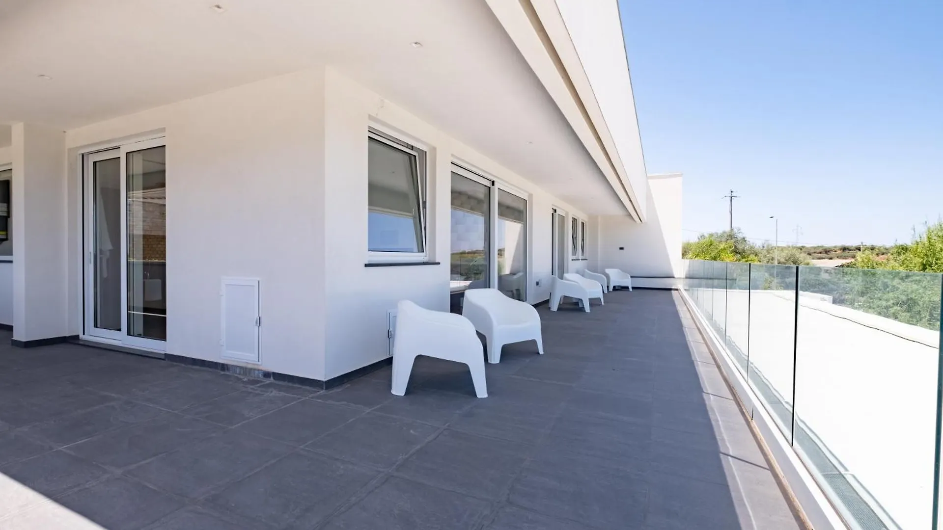 Luxury 3 Bed Villa With Pool & Jacuzzi Терме-Вильяторе